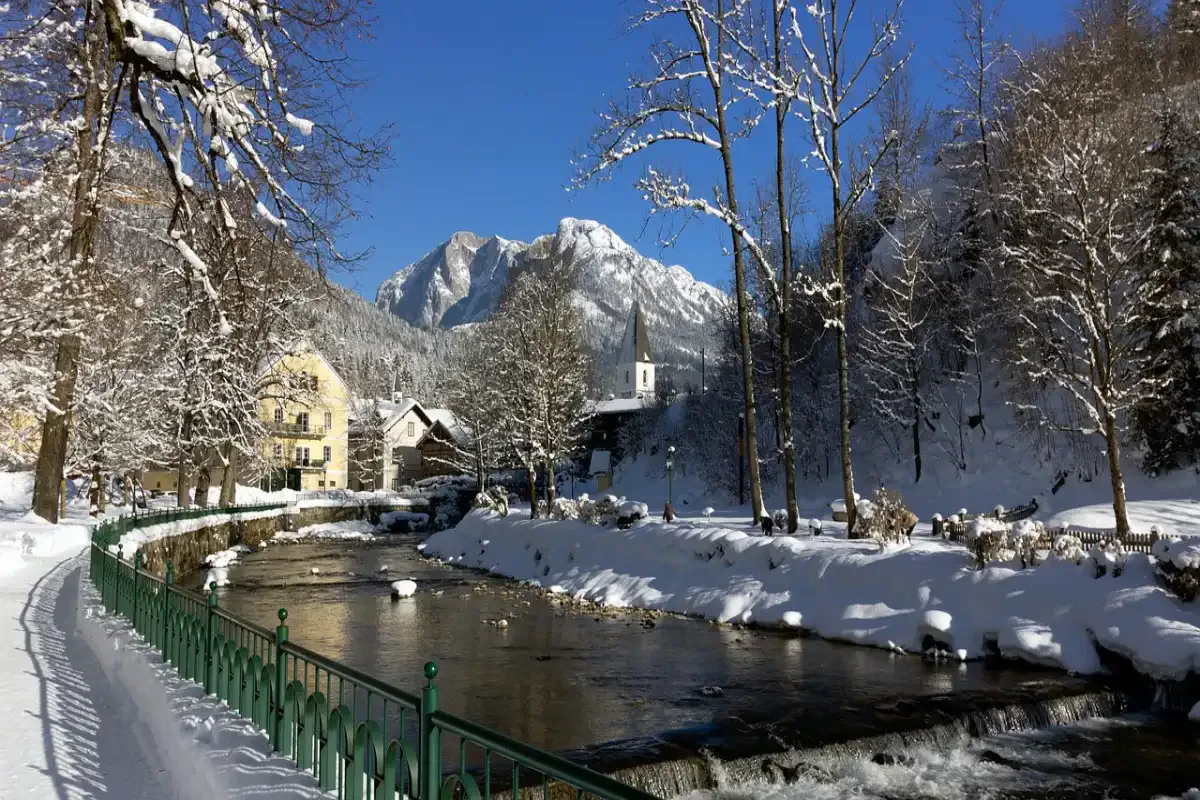 Wioska Altaussee — centrum Ausseerland