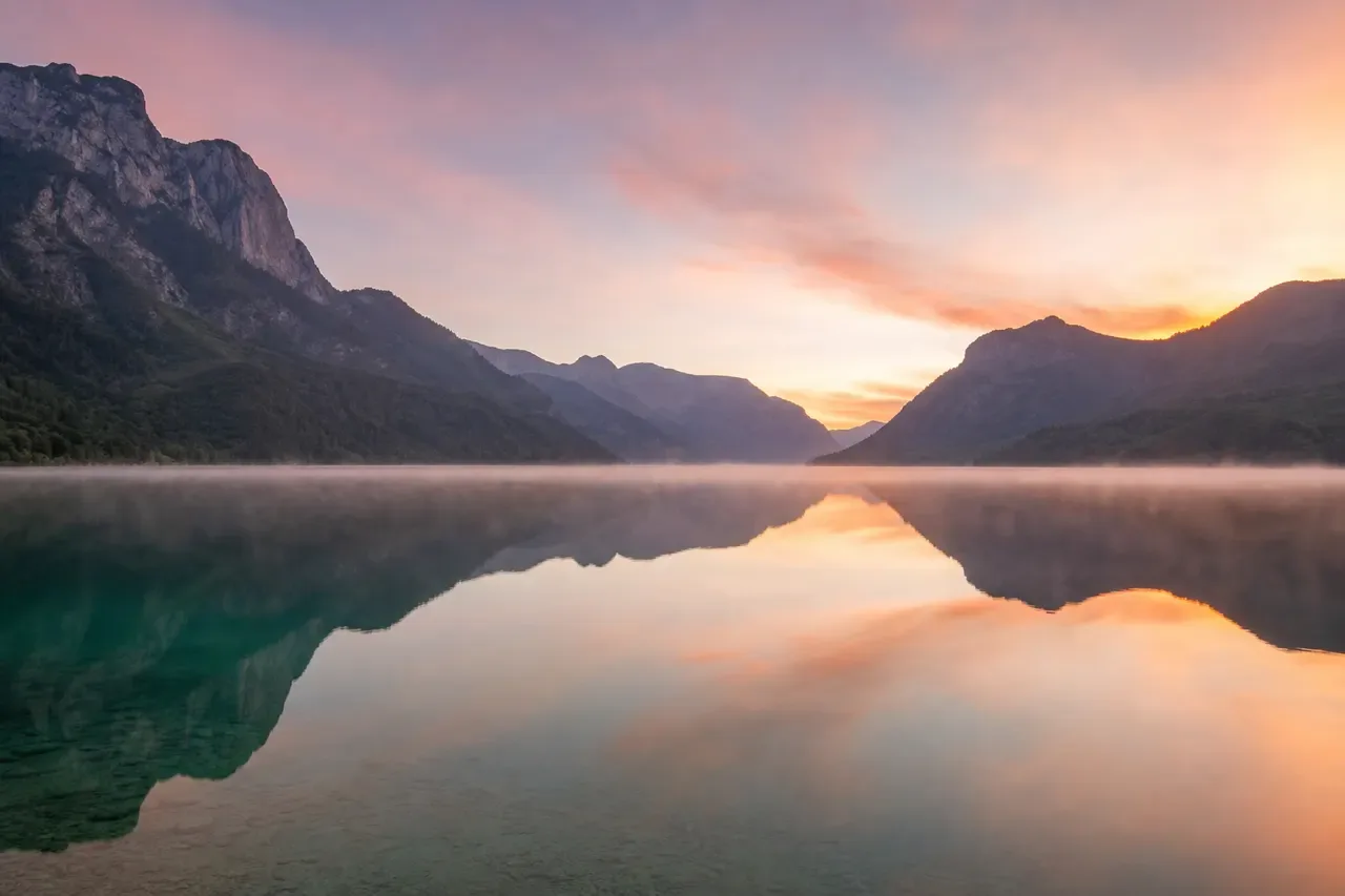 Wolfgangsee — alpejskie jezioro 12 km od Bad Ischl, Salzkammergut